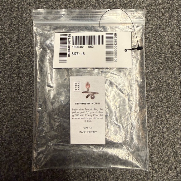 Bea Bongiasca Baby Vine Ring in Cherry Chocolate with Drop Cut Garnet - Picture 8 of 9